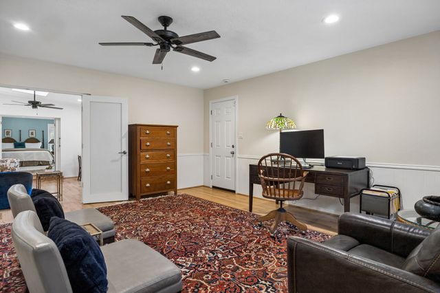 8721 Lacrosse Drive, Dallas, TX 75231