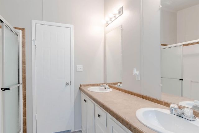 3211 Evergreen Drive, Granbury, TX 76048