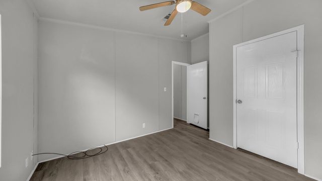 3211 Evergreen Drive, Granbury, TX 76048
