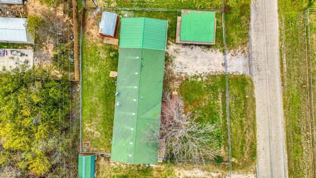 3211 Evergreen Drive, Granbury, TX 76048