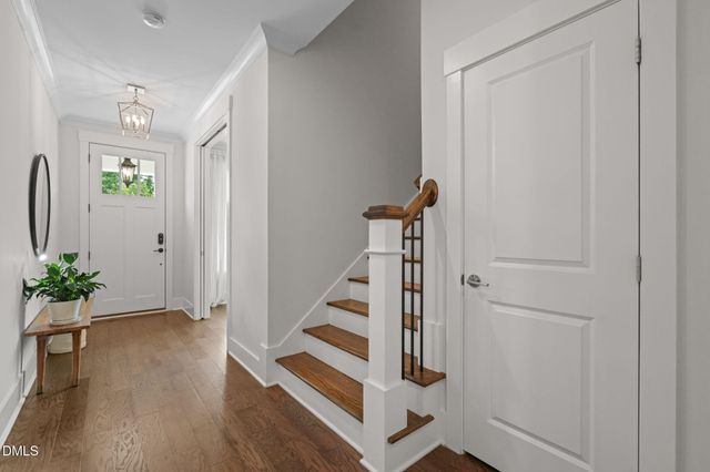 2629 Flora View Court, Apex, NC 27502