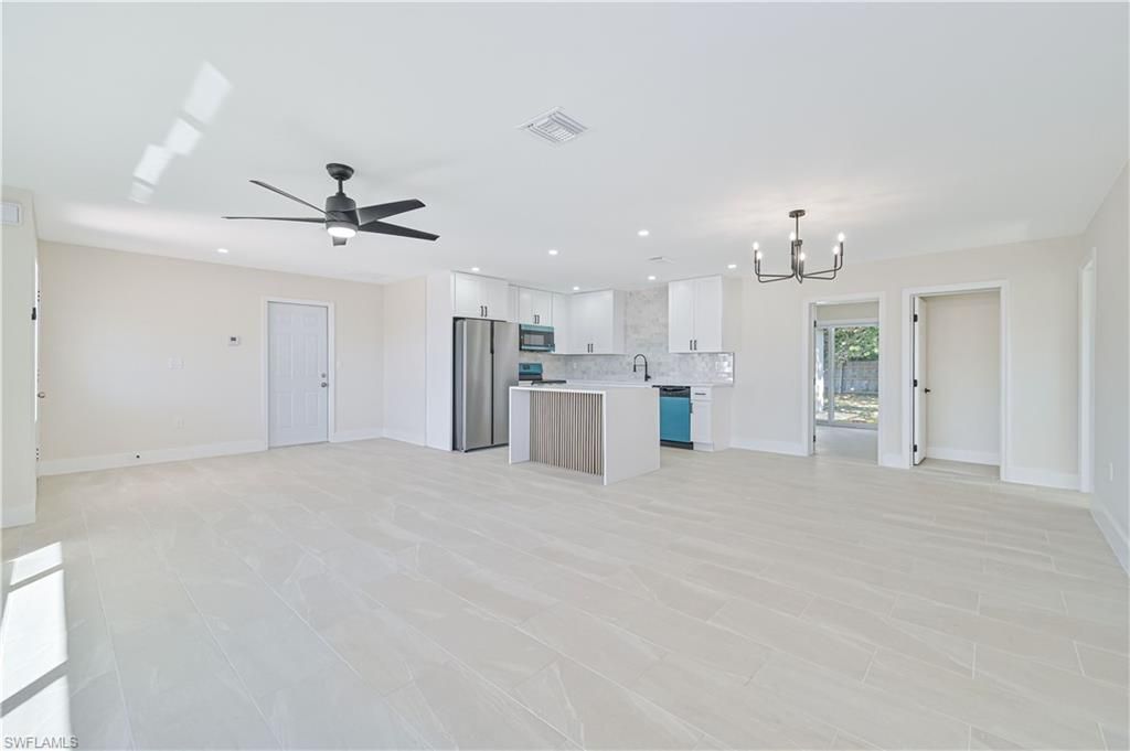 Image 27 of property listing at 115 SE 24th AVE A+B, Cape Coral, FL 33990