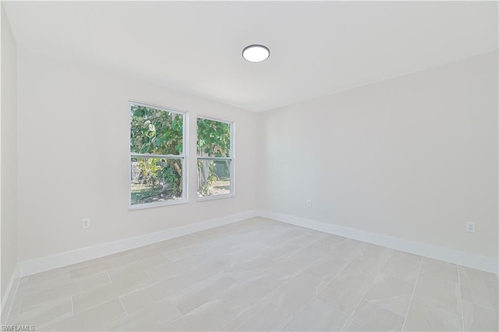 Image 38 of property listing at 115 SE 24th AVE A+B, Cape Coral, FL 33990