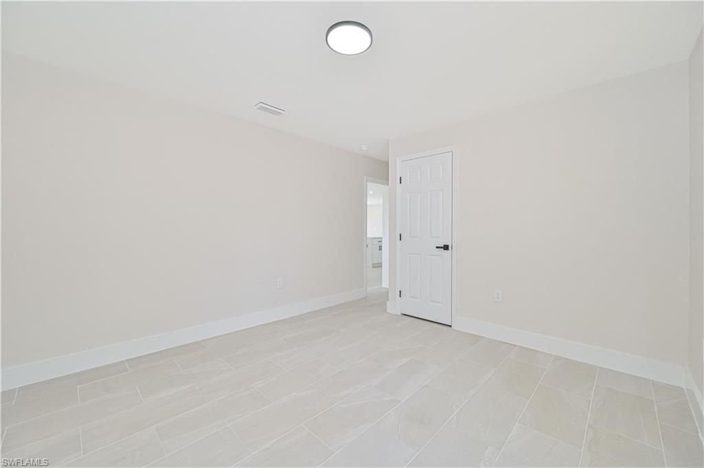 Image 39 of property listing at 115 SE 24th AVE A+B, Cape Coral, FL 33990