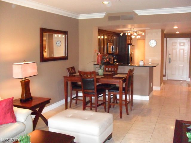 220 East FLAMINGO Road 113, Las Vegas, NV 89169