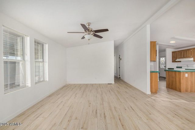 1634 E Michelle Drive, Phoenix, AZ 85022