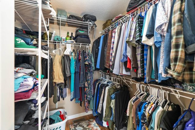 9074 Tonya Terr., Manhattan, KS 66502