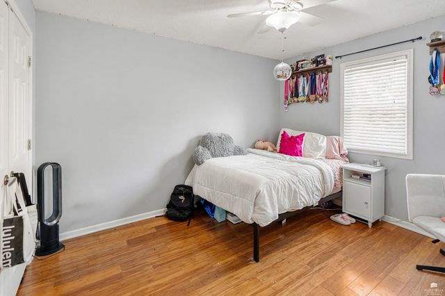 9074 Tonya Terr., Manhattan, KS 66502