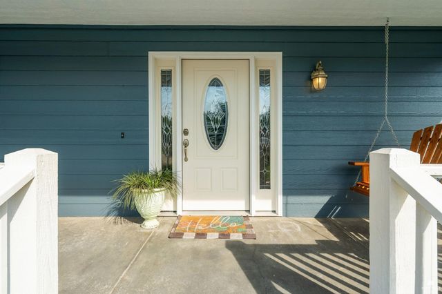 9074 Tonya Terr., Manhattan, KS 66502