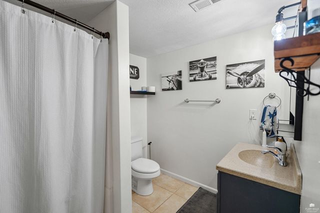 9074 Tonya Terr., Manhattan, KS 66502