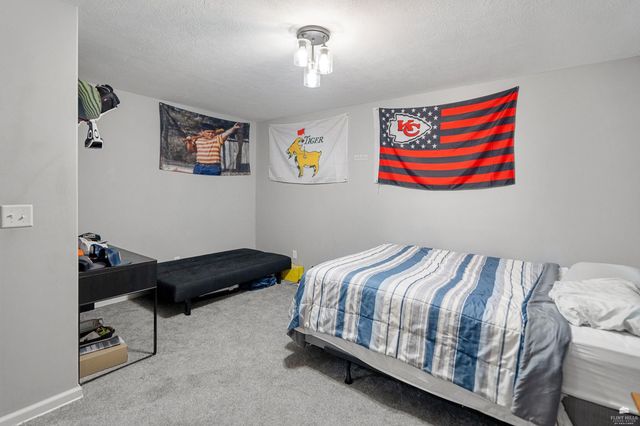 9074 Tonya Terr., Manhattan, KS 66502