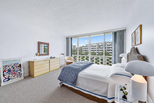 2760 S Ocean Boulevard 310, Palm Beach, FL 33480