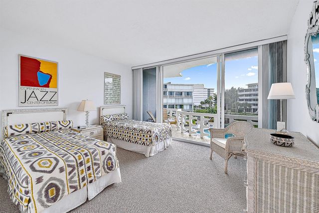 2760 S Ocean Boulevard 310, Palm Beach, FL 33480