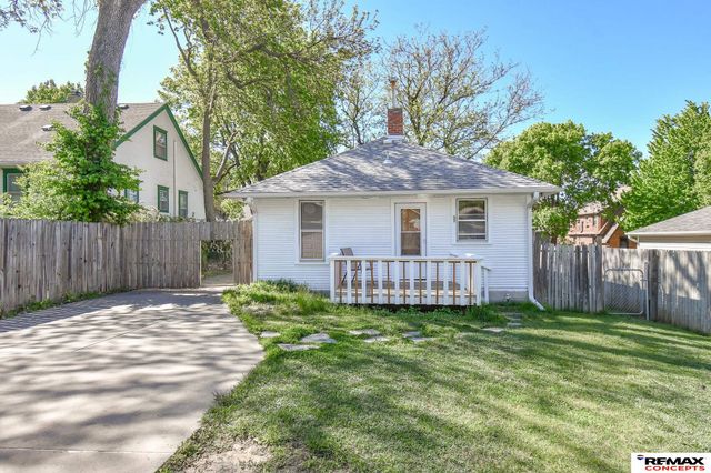 1444 Dakota Street, Lincoln, NE 68502