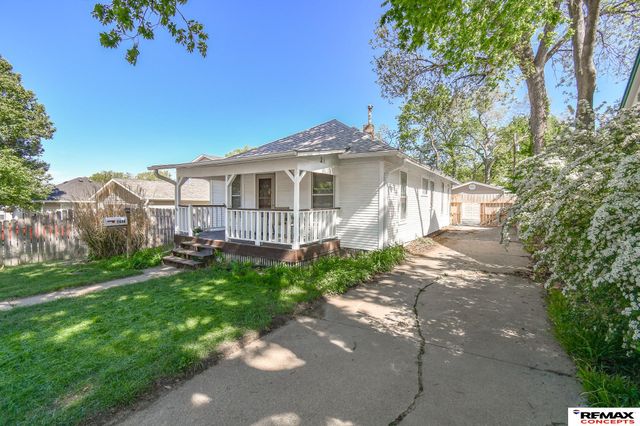 1444 Dakota Street, Lincoln, NE 68502