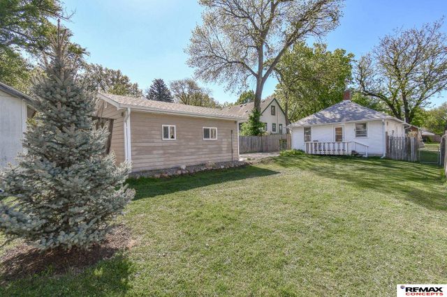 1444 Dakota Street, Lincoln, NE 68502