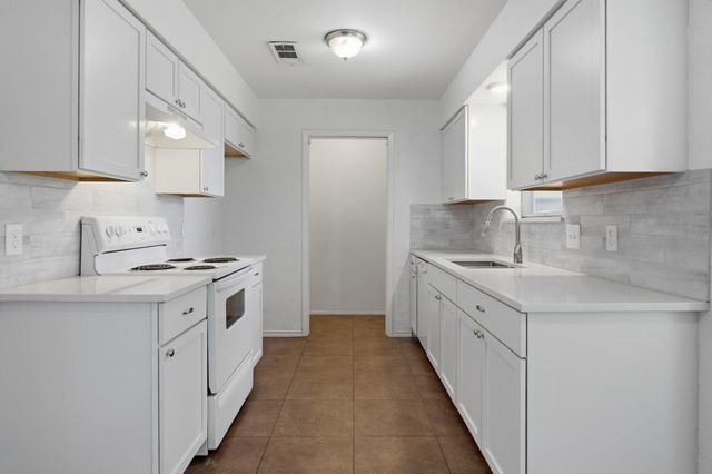 6413 Melinda Court, Watauga, TX 76148