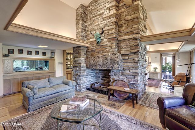 5594 Rivercrest Valley Drive, Joplin, MO 64804