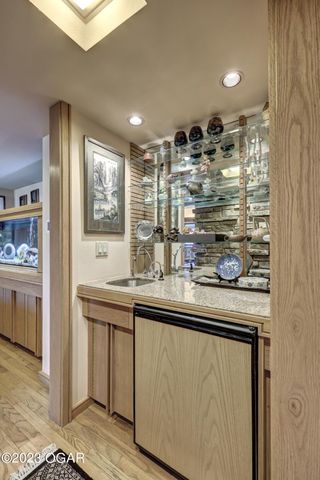 5594 Rivercrest Valley Drive, Joplin, MO 64804