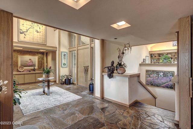 5594 Rivercrest Valley Drive, Joplin, MO 64804
