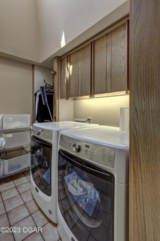 5594 Rivercrest Valley Drive, Joplin, MO 64804
