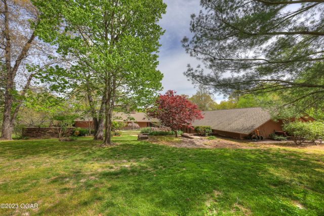 5594 Rivercrest Valley Drive, Joplin, MO 64804