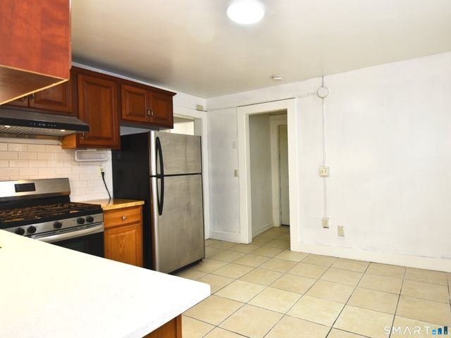 2455 North Avenue, Bridgeport, CT 06604