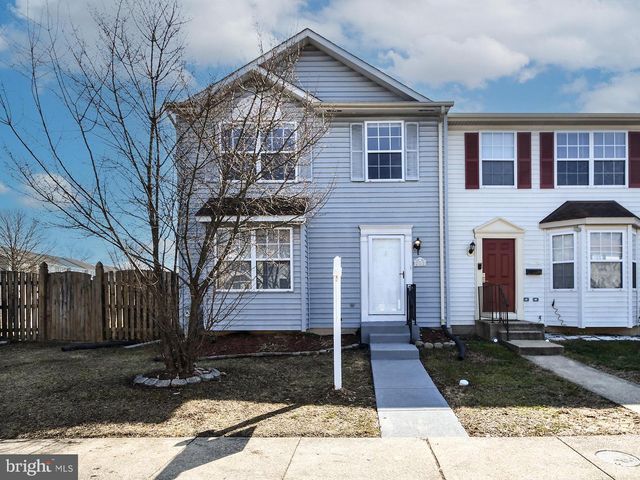 211 GREEN FERN WAY, Halethorpe, MD 21227