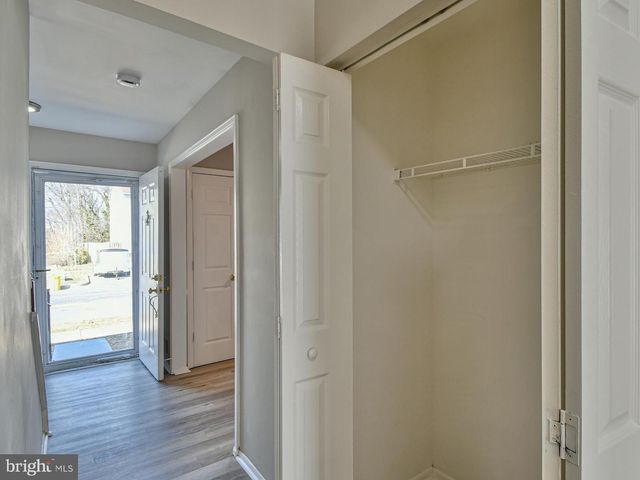 211 GREEN FERN WAY, Halethorpe, MD 21227