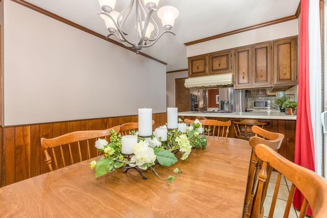 661 Swansea Road, Newark, OH 43055