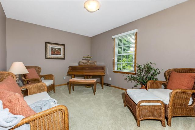 661 Swansea Road, Newark, OH 43055
