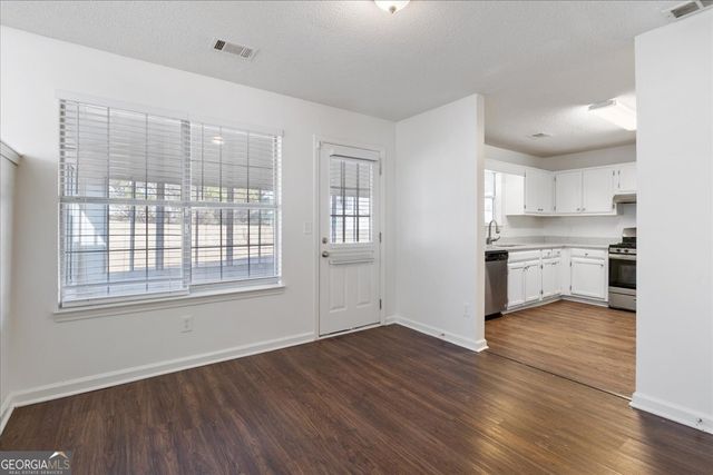 7132 New Dale Road, Rex, GA 30273