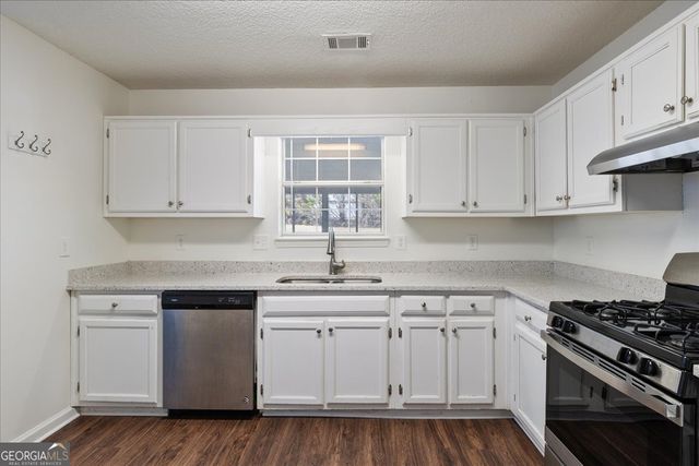 7132 New Dale Road, Rex, GA 30273