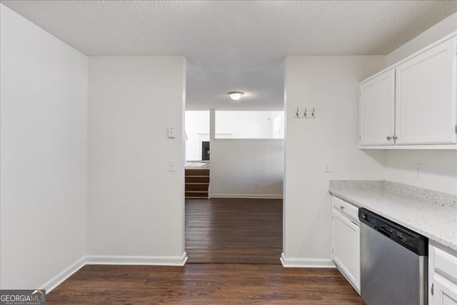 7132 New Dale Road, Rex, GA 30273