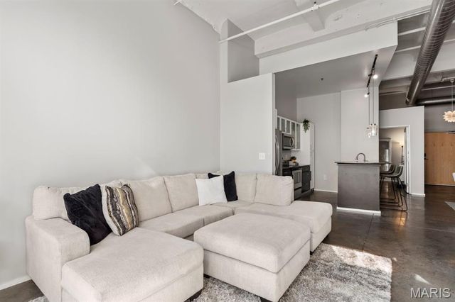 1136 Washington Avenue 811, St Louis, MO 63101