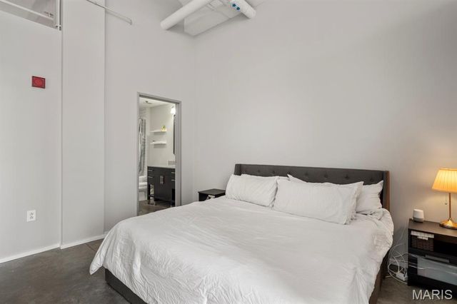 1136 Washington Avenue 811, St Louis, MO 63101