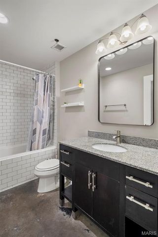 1136 Washington Avenue 811, St Louis, MO 63101