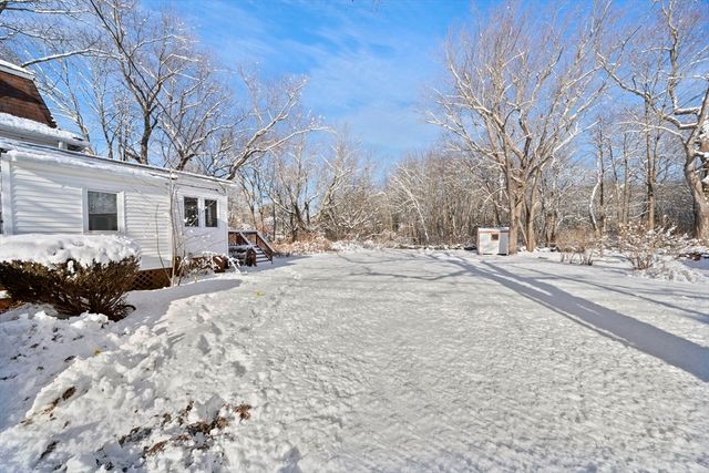 535 Webster Street, Hanover, MA 02339