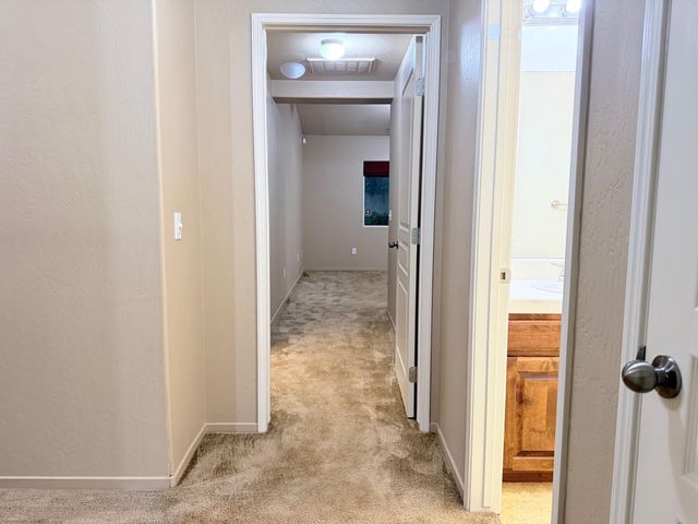 2499 Tempranillo Drive, Tulare, CA 93274