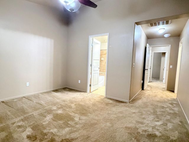 2499 Tempranillo Drive, Tulare, CA 93274