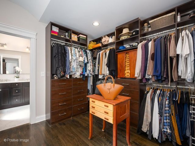1238 W ARGYLE Street 3, Chicago, IL 60640