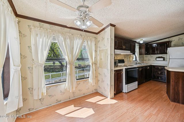 128 SESAME Street, Middleburg, FL 32068