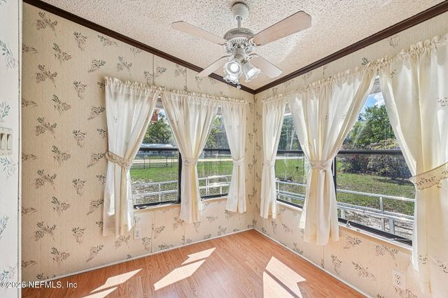 128 SESAME Street, Middleburg, FL 32068