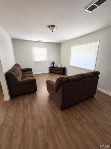 118 Paul Avenue, Ferguson, MO 63135