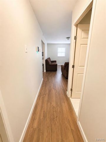 118 Paul Avenue, Ferguson, MO 63135