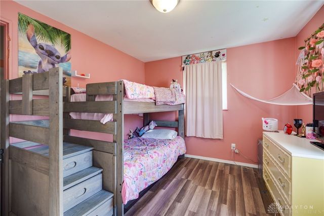 855 Brookfield Road, Dayton, OH 45429