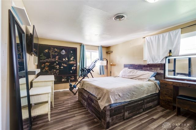 855 Brookfield Road, Dayton, OH 45429