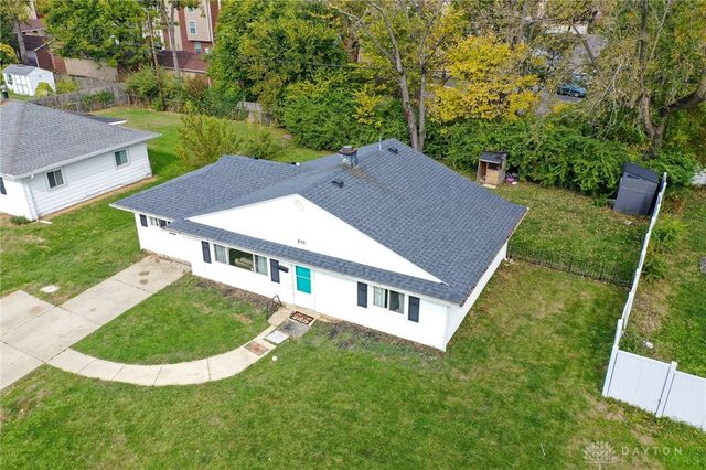 855 Brookfield Road, Dayton, OH 45429