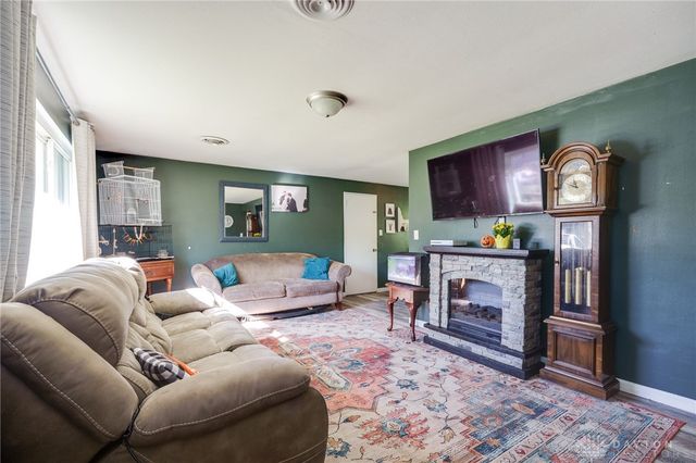 855 Brookfield Road, Dayton, OH 45429