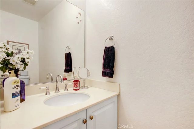 274 Parkview Place, Lake Elsinore, CA 92530